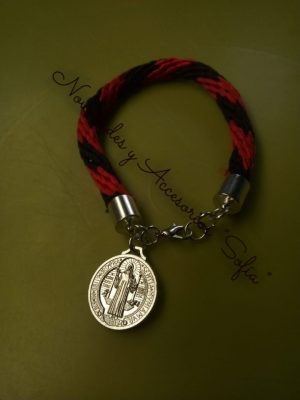 Pulsera san Benito 03