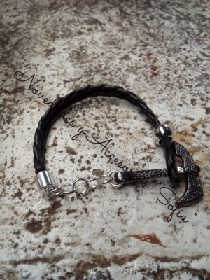 Pulsera Hacha