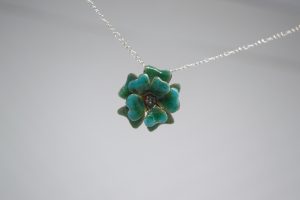 Dije De Flor Esmalte