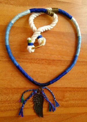 Collar Ala