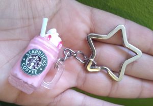 Llavero malteada rosa